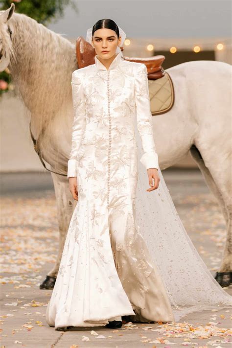 chanel bridal 2021|All the Chanel Couture Brides Throughout History.